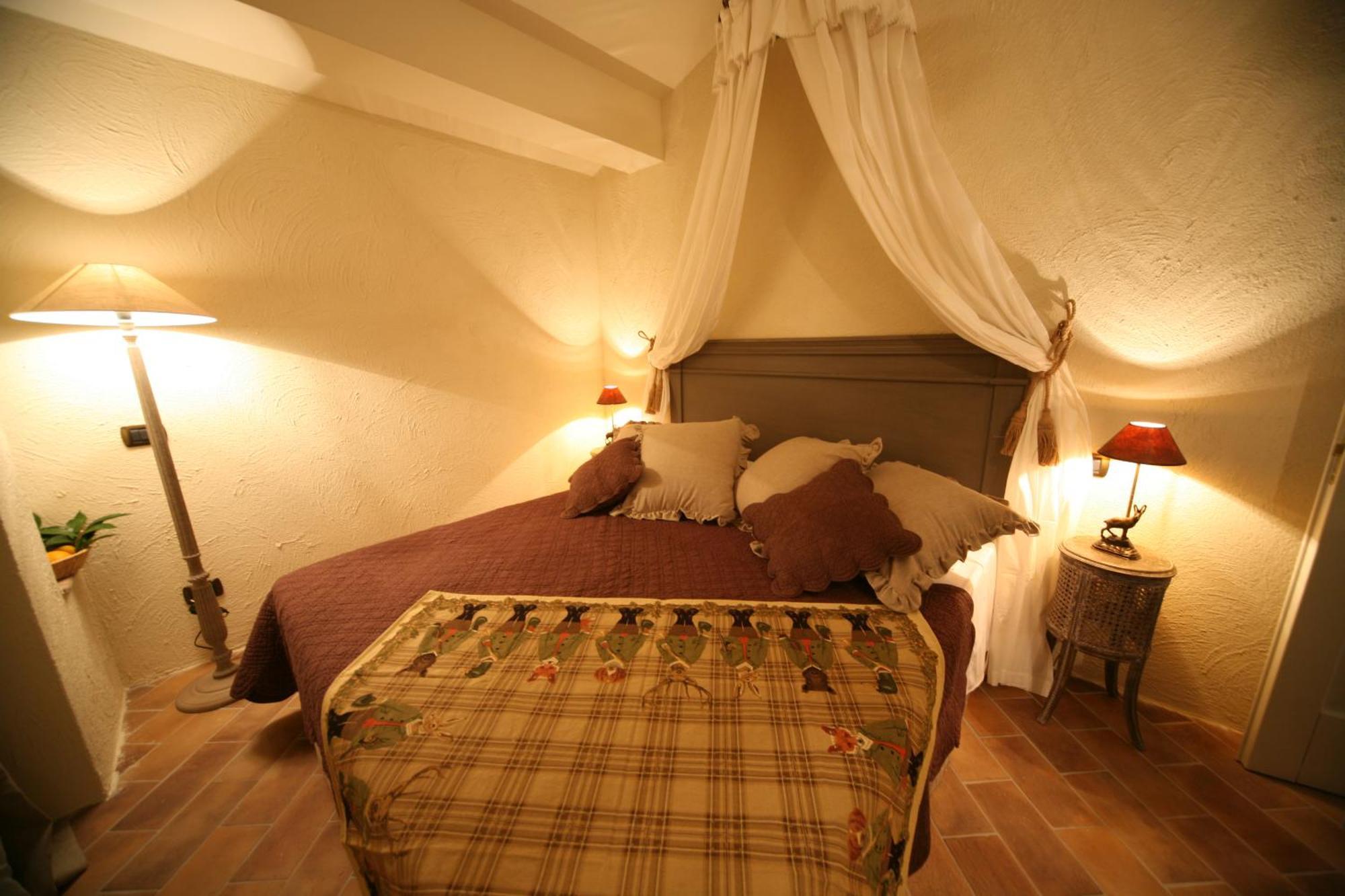 Il Poggio Country Resort Graniti Exterior photo